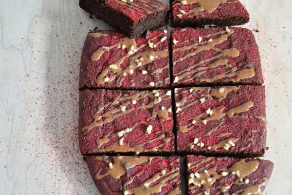 Brownies mit roter Bete – Fudgy, saisonal & vegan