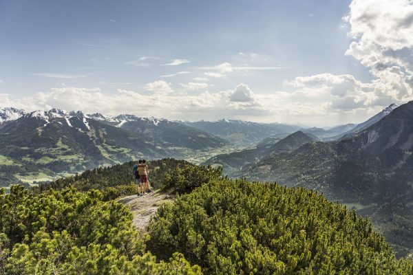 Aufi aufn Berg – Snacks für euren Wanderausflug, die eure Energiereserven auf gesunde Weise wieder auffüllen